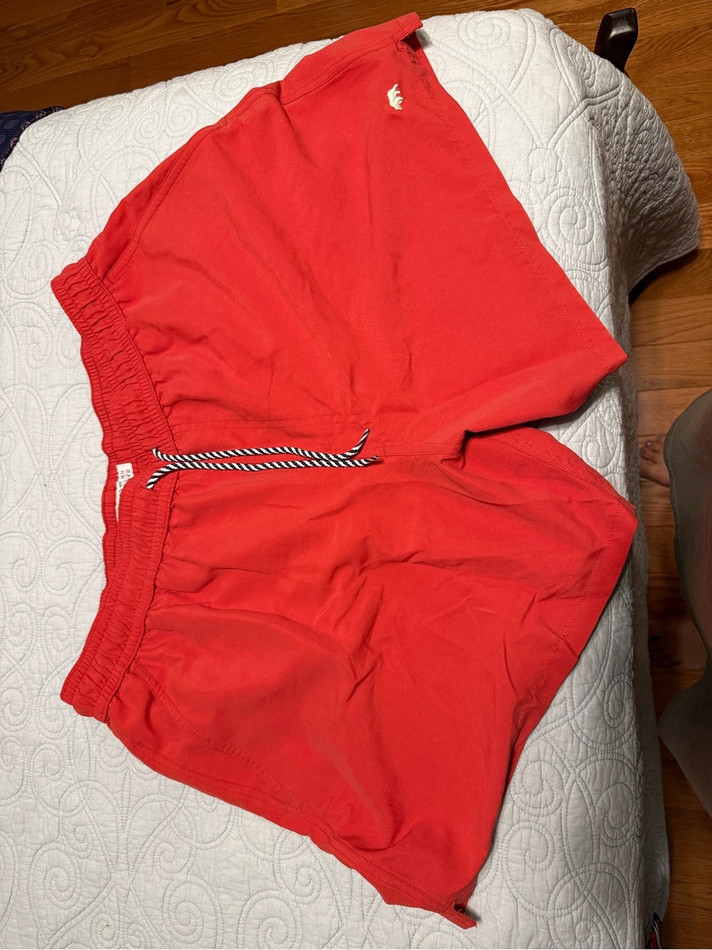 Men's Coral Swim Trunks with Contrast Drawstring and Subtle Logo